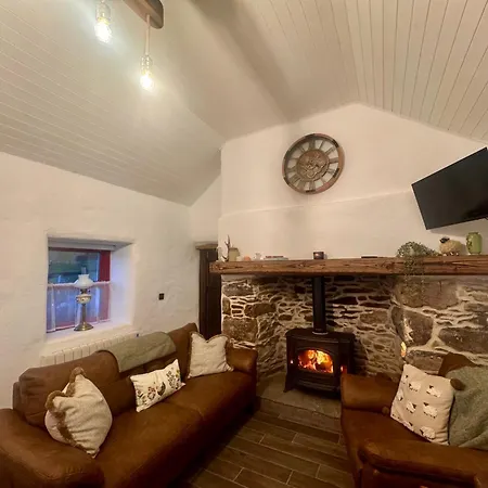 Sleeps 4 With Parking *